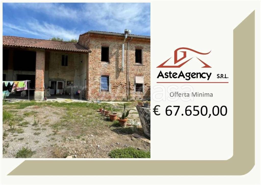 casa indipendente in vendita a Casalmaggiore in zona Vicoboneghisio