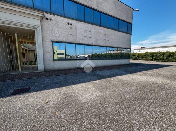 negozio in vendita a Casalmaggiore
