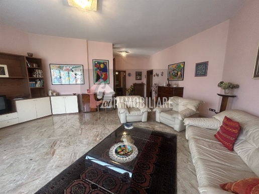 casa indipendente in vendita a Casalmaggiore in zona Fossacaprara