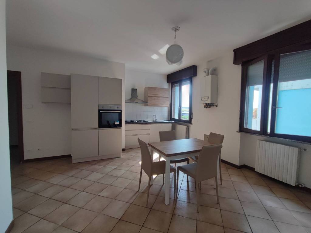 appartamento in vendita a Casalmaggiore in zona Casalbellotto