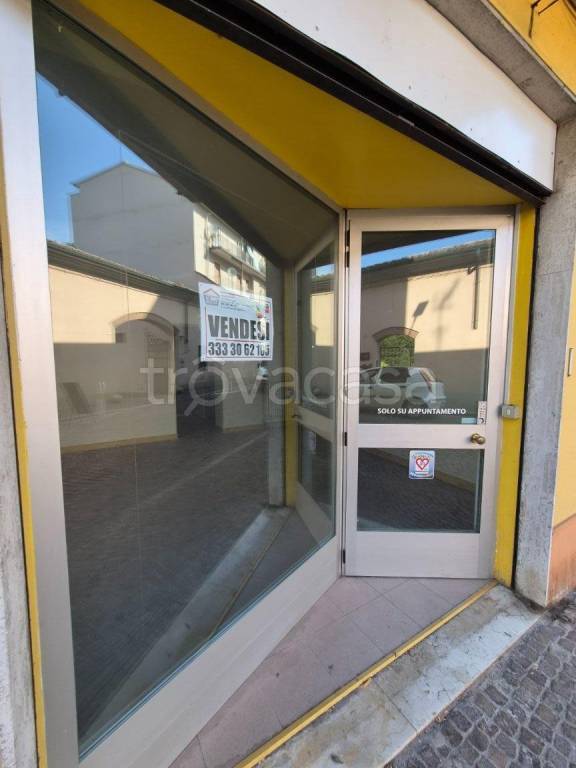 locale commerciale in vendita a Casalmaggiore
