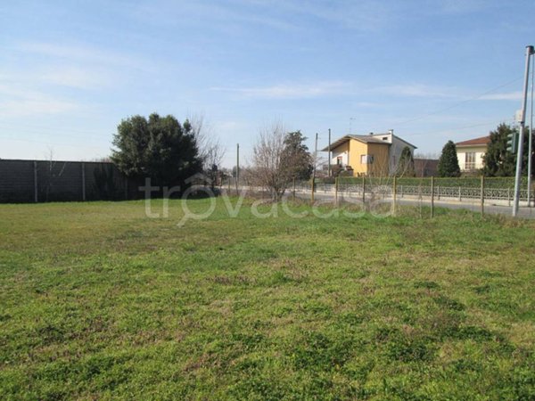 locale commerciale in vendita a Casalmaggiore in zona Vicoboneghisio
