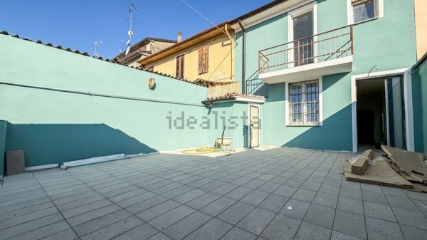 casa indipendente in vendita a Casalmaggiore in zona Cappella