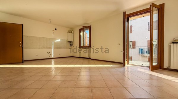 appartamento in vendita a Casalmaggiore in zona Vicobellignano