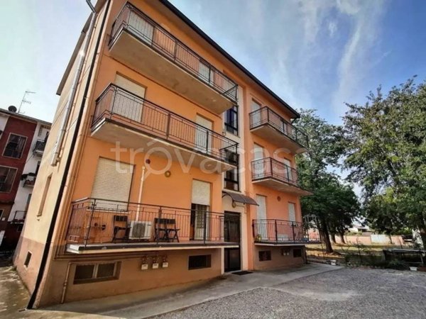 appartamento in vendita a Casalmaggiore in zona Agoiolo