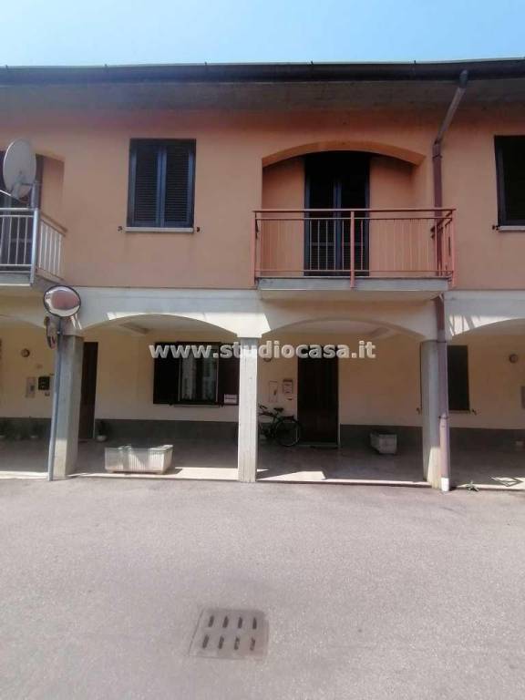 casa indipendente in vendita a Casalmorano