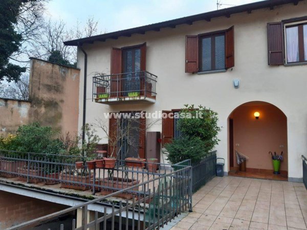casa indipendente in vendita a Casalmorano