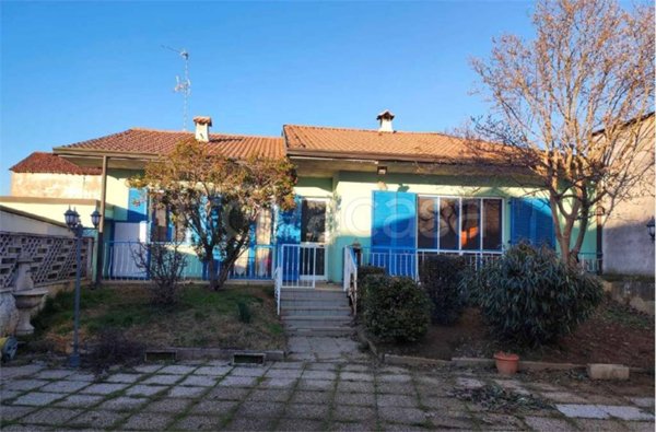 casa indipendente in vendita a Casalmorano