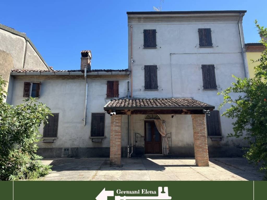 casa indipendente in vendita a Casteldidone