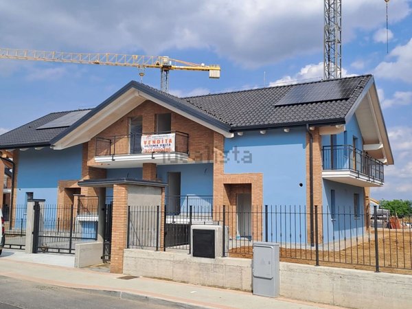 casa indipendente in vendita a Pianezza