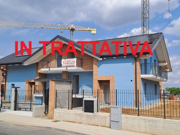 casa indipendente in vendita a Pianezza