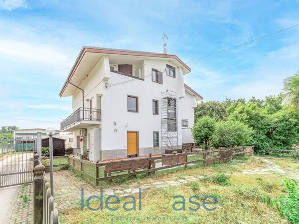 appartamento in vendita a Pianezza in zona Grange