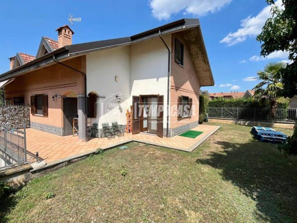 casa indipendente in vendita a Pianezza