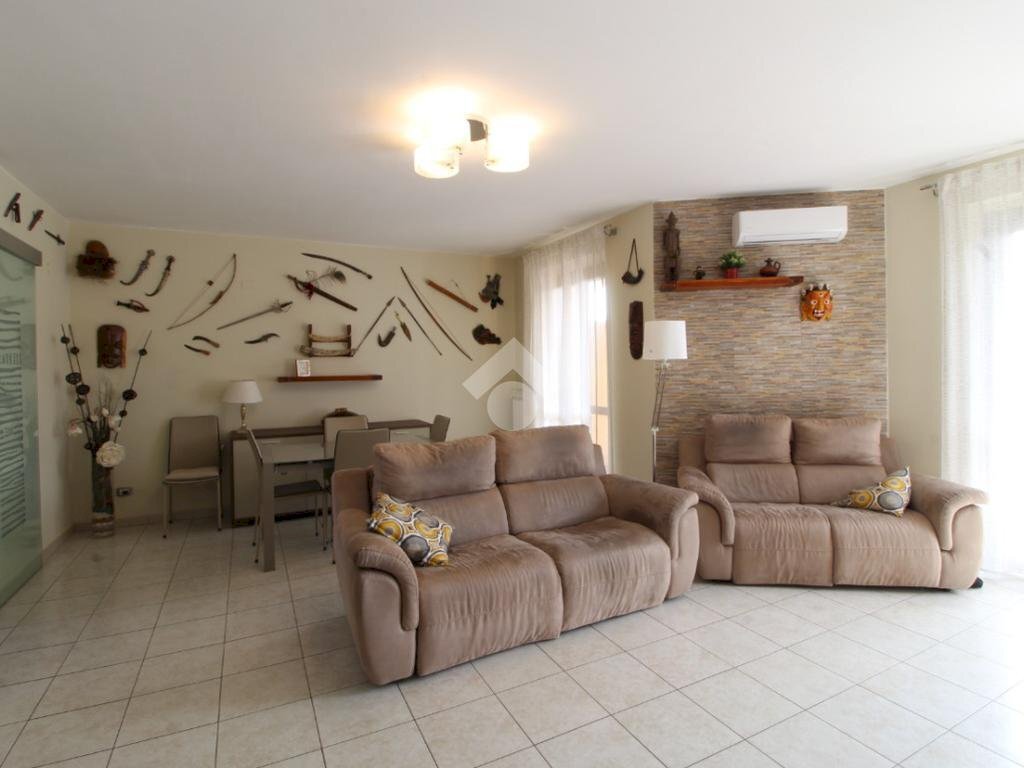 attico in vendita a Pianezza in zona Parucco