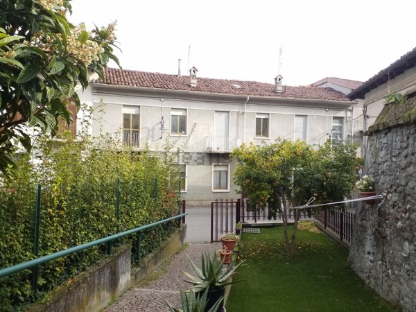 casa indipendente in vendita a Pianezza