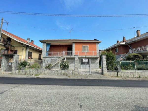 casa indipendente in vendita a Pianezza