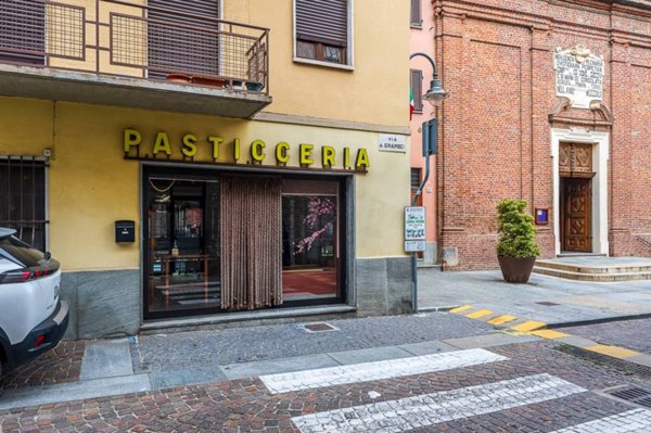 negozio in vendita a Pianezza
