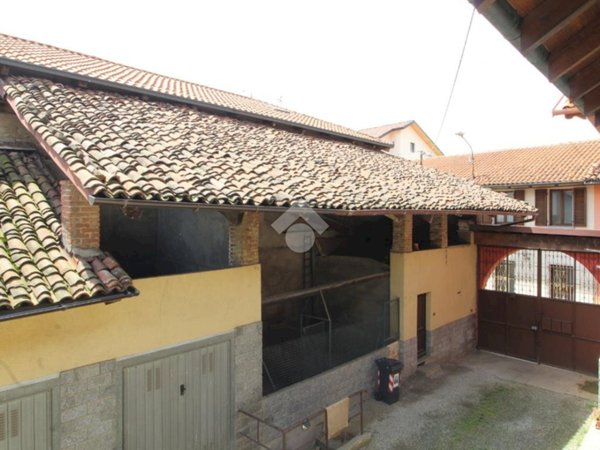 casale in vendita a Pianezza