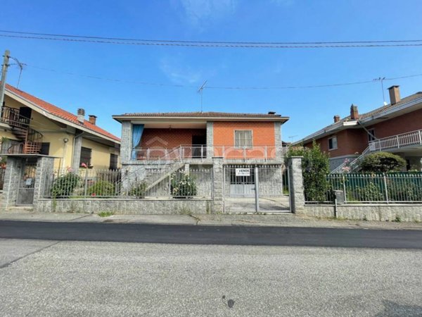 casa indipendente in vendita a Pianezza