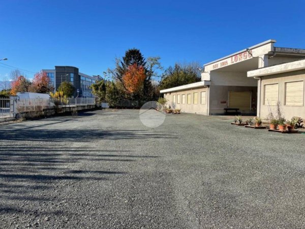 locale commerciale in vendita a Pianezza