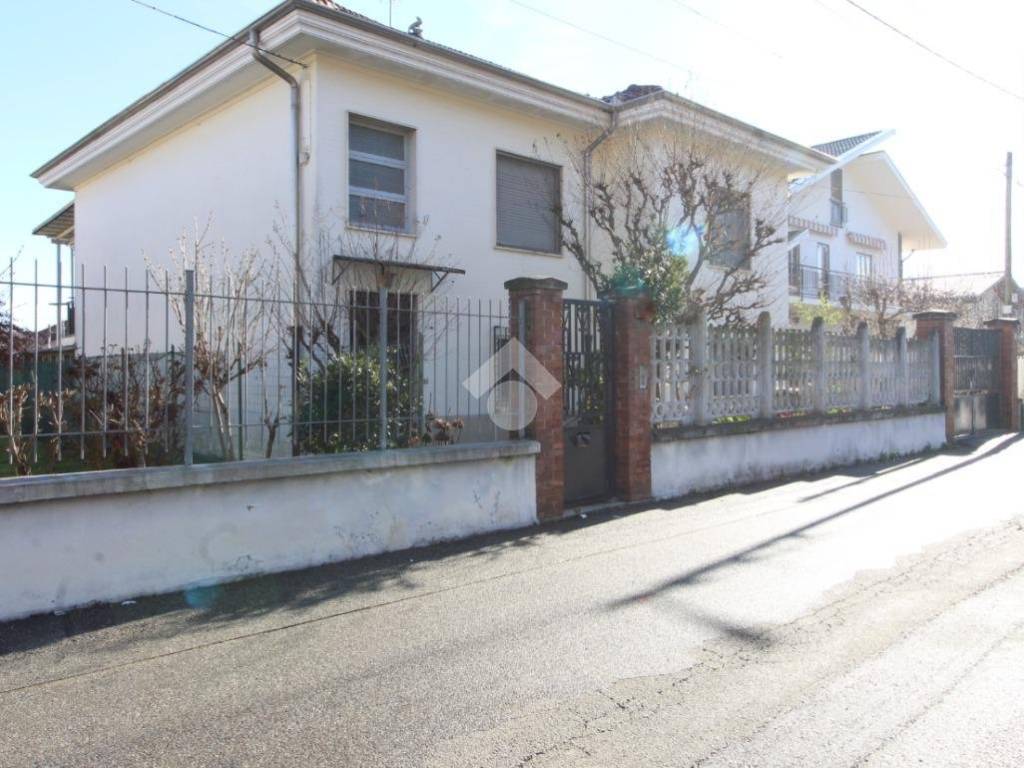 casa indipendente in vendita a Pianezza