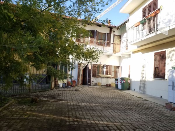 casa semindipendente in vendita a Pianezza