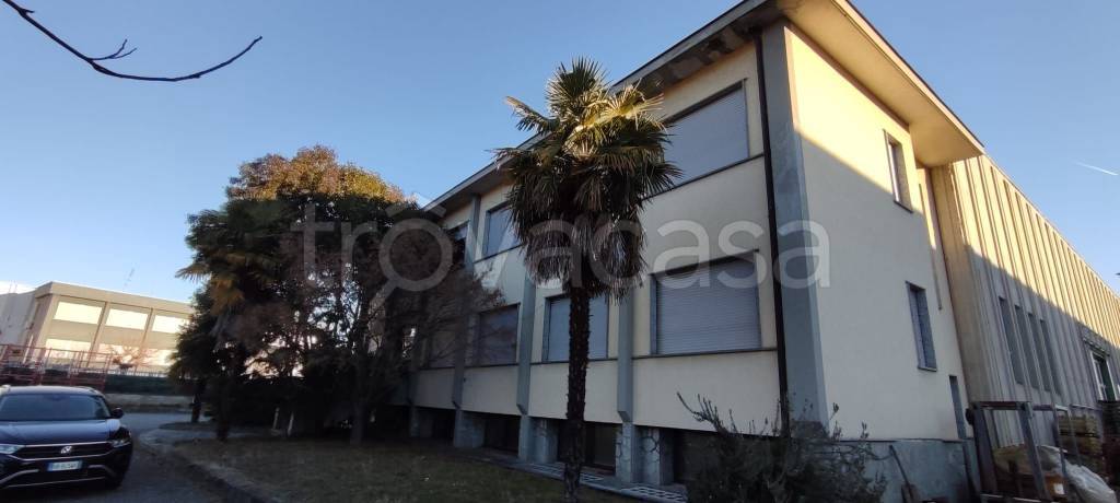 capannone in vendita a Pianezza