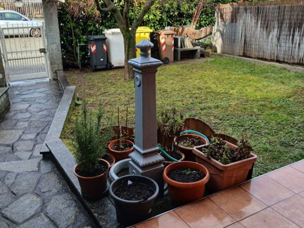 casa indipendente in vendita a Pianezza in zona Parucco