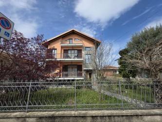 appartamento in vendita a Pianezza