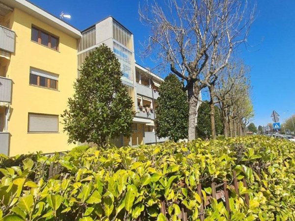 appartamento in vendita a Pianezza in zona Parucco