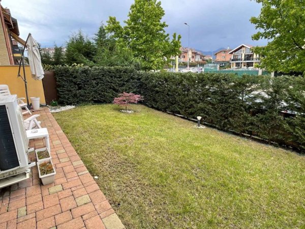 appartamento in vendita a Pianezza in zona Parucco