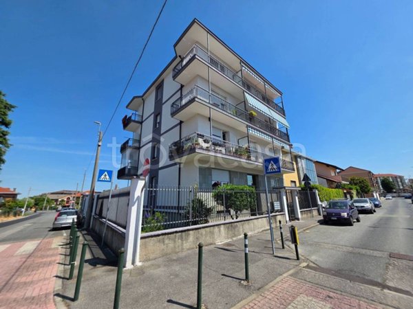 appartamento in vendita a Pianezza in zona Parucco