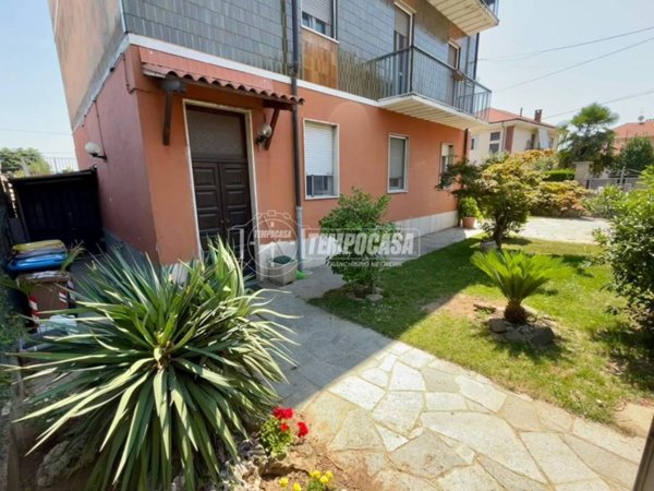 appartamento in vendita a Pianezza in zona Parucco