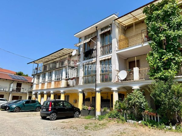 appartamento in vendita a Pianezza in zona Parucco