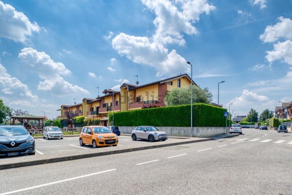 appartamento in vendita a Pianezza in zona Parucco