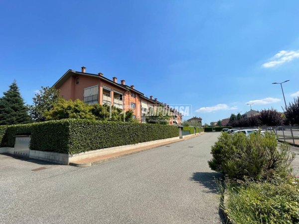 appartamento in vendita a Pianezza in zona Parucco