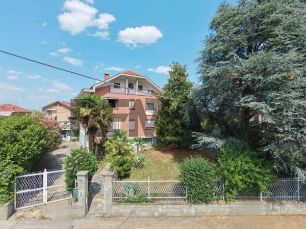 casa indipendente in vendita a Pianezza in zona Parucco