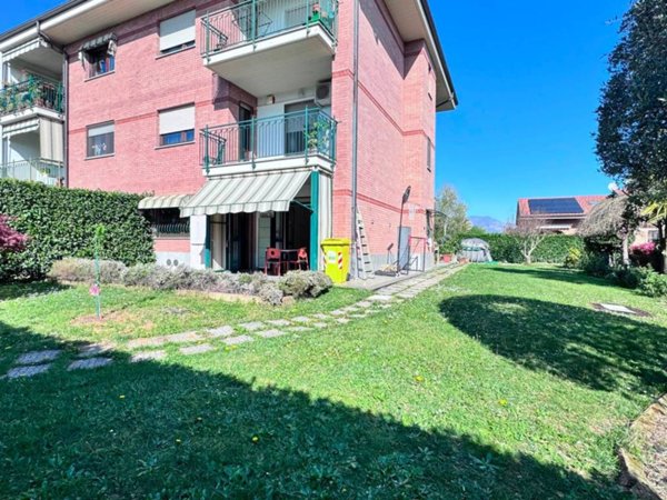 appartamento in vendita a Pianezza in zona Parucco