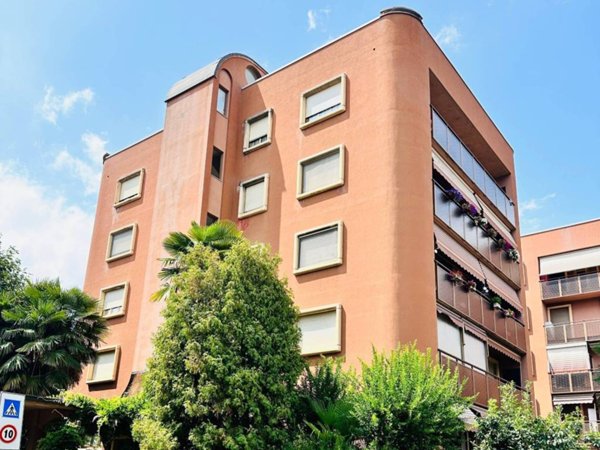 appartamento in vendita a Pianezza in zona Parucco