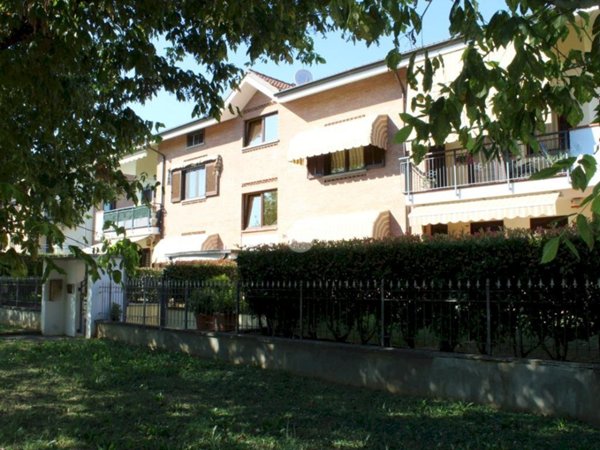 appartamento in vendita a Pianezza in zona Parucco