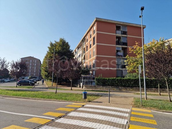 appartamento in vendita a Pianezza in zona Parucco