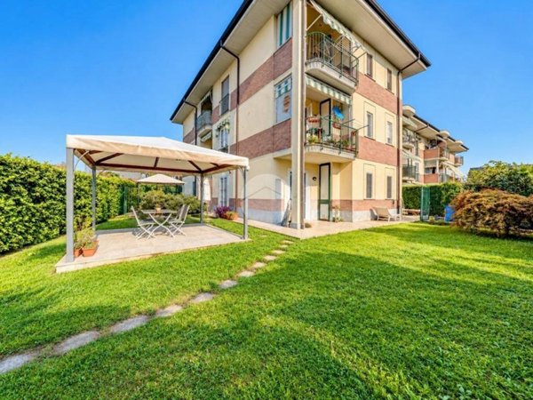 appartamento in vendita a Pianezza in zona Parucco