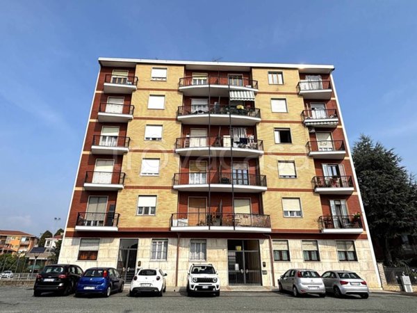appartamento in vendita a Pianezza in zona Parucco