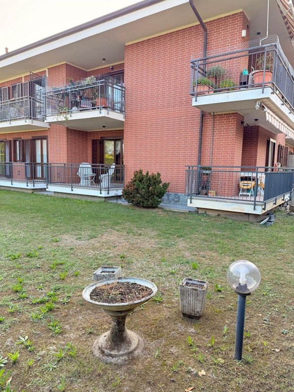 appartamento in vendita a Pianezza in zona Parucco