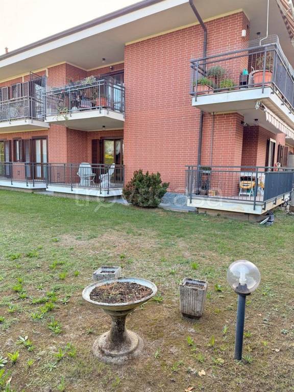 appartamento in vendita a Pianezza in zona Parucco