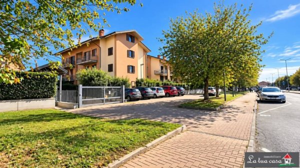 appartamento in vendita a Pianezza in zona Parucco