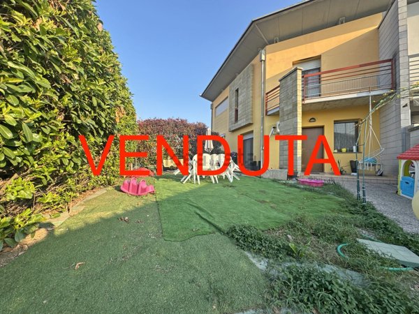casa indipendente in vendita a Castel Gabbiano