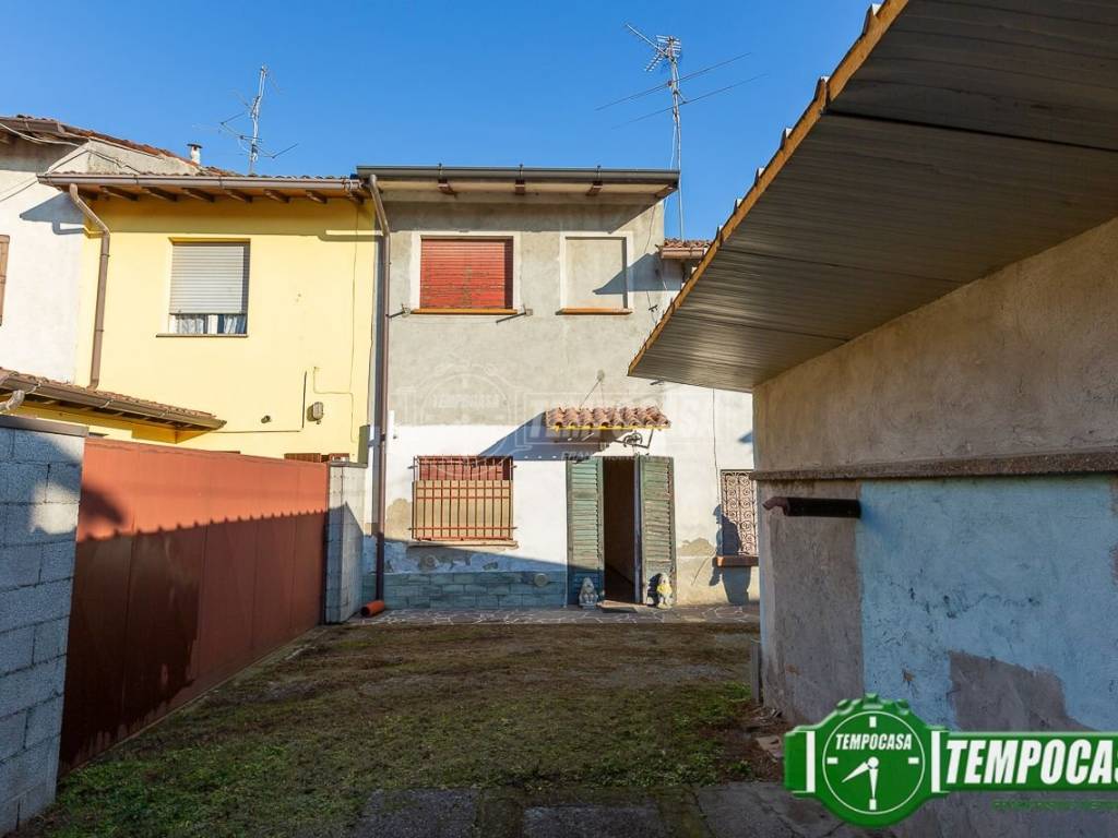 casa indipendente in vendita a Castelleone