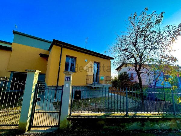 casa indipendente in vendita a Castelleone