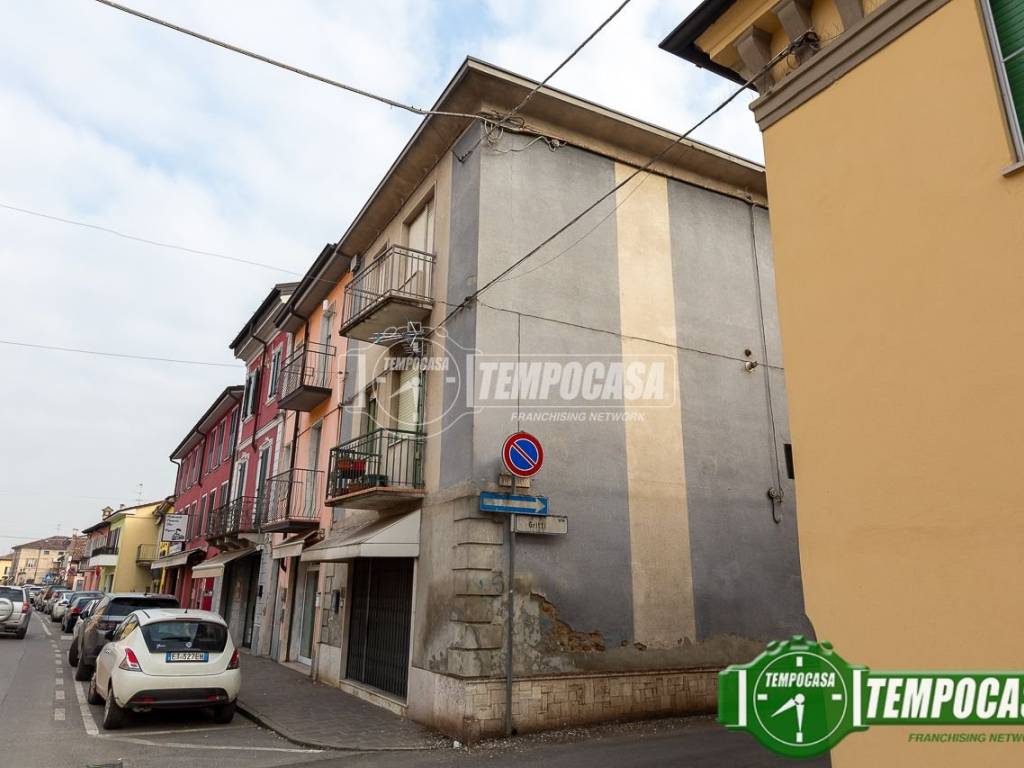 appartamento in vendita a Castelleone